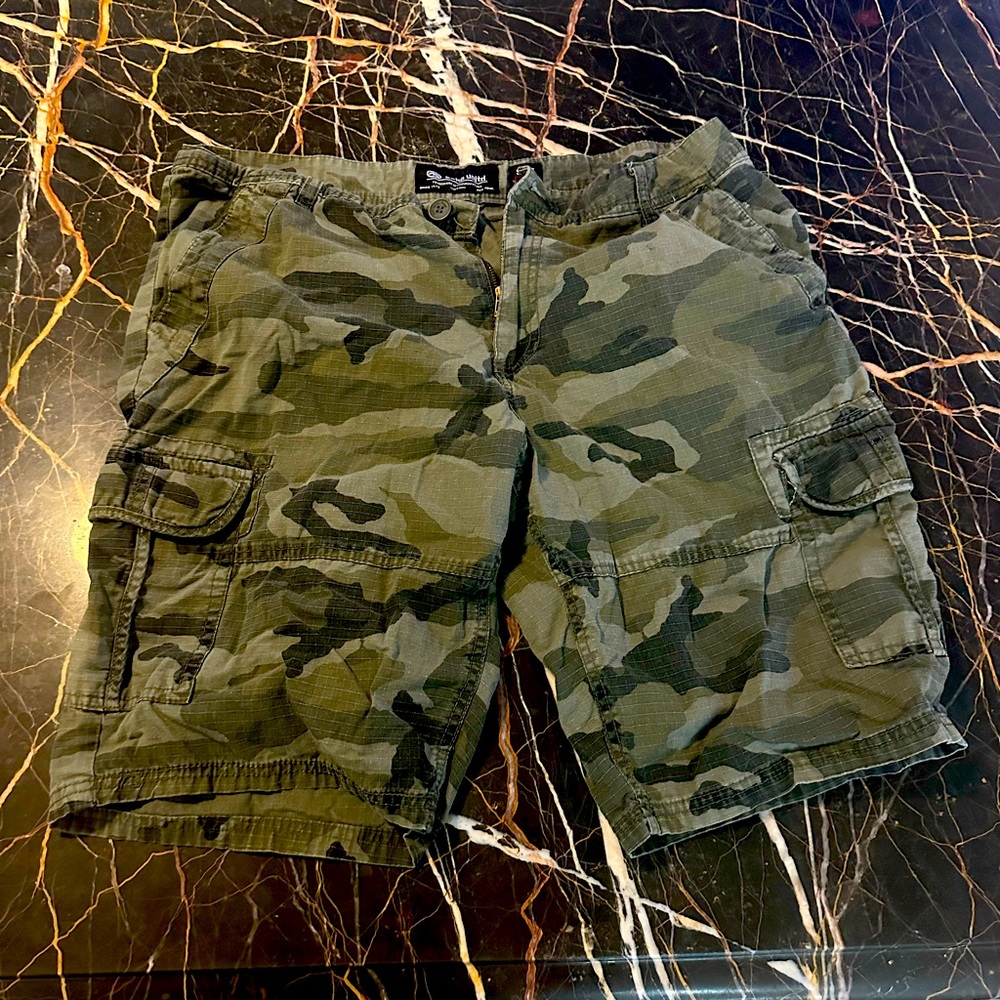 Cargo shorts. 36